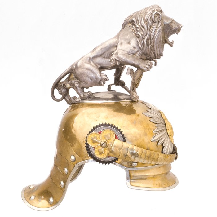 HJH1 Saxon parade helmet for officer in Garde-Reiter-Regiment Dresden — image 11