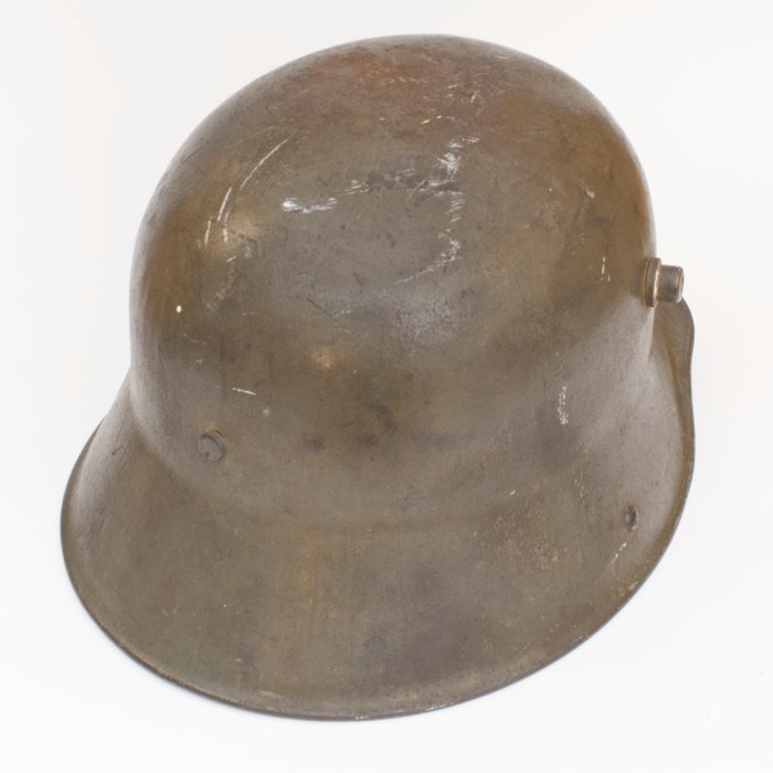 BCH53 M16 helmet complete with leather liner and chinstrap — image 12