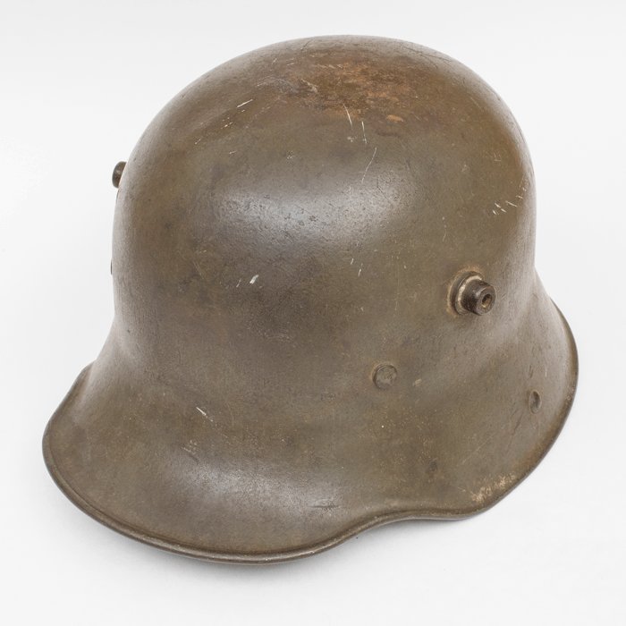 BCH53 M16 helmet complete with leather liner and chinstrap — image 3