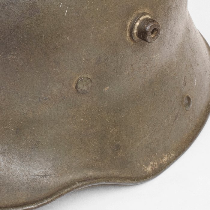 BCH53 M16 helmet complete with leather liner and chinstrap — image 4