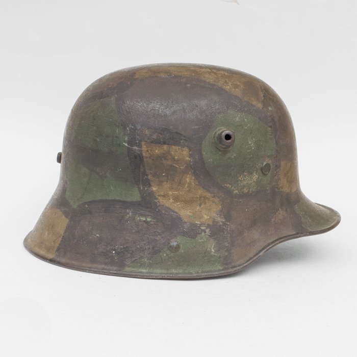 BCH51 Striking M16 camouflaged helmet with full liner — image 7