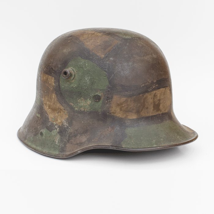 BCH51 Striking M16 camouflaged helmet with full liner — image 9