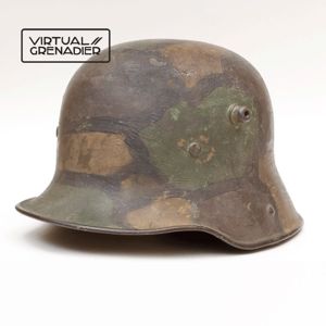 BCH51 Striking M16 camouflaged helmet with full liner