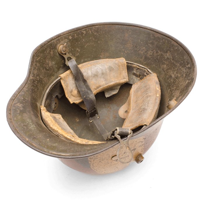 BCH50 Striking multicolor M16 camouflaged helmet with full liner and chinstrap — image 13