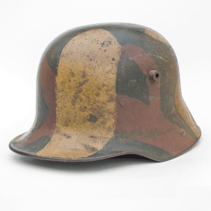 BCH50 Striking multicolor M16 camouflaged helmet with full liner and chinstrap — image 4