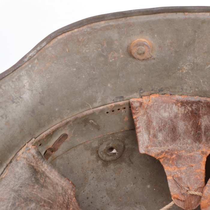 BCH36 Long visor M16 camouflaged helmet with full liner — image 13