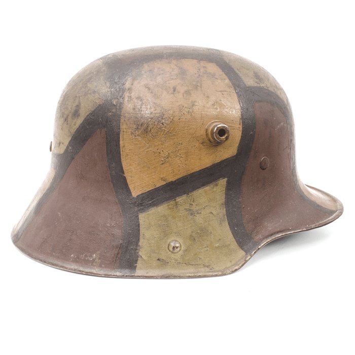 BCH37 Excellent M16 camouflaged helmet with full liner and chinstrap — image 5