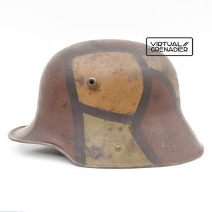 BCH37 Excellent M16 camouflaged helmet with full liner and chinstrap