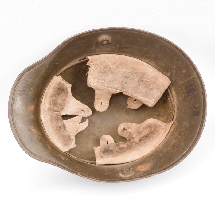 BHH2 M16 camouflaged helmet with full liner — image 10