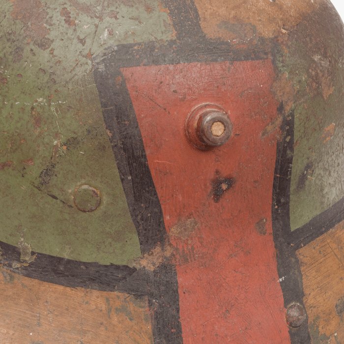 BHH2 M16 camouflaged helmet with full liner — image 4
