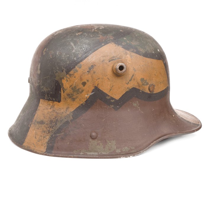 BCH31 M16 camouflaged helmet with liner — image 5