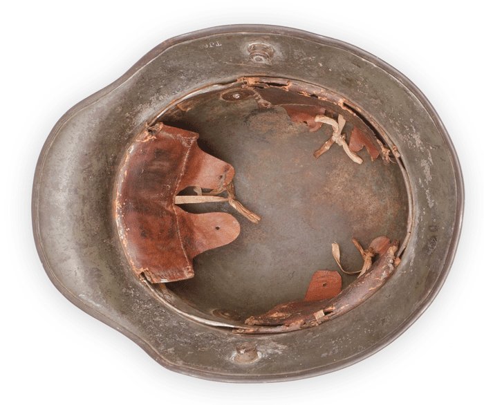 BCH14 M16 camouflaged helmet with full liner — image 9