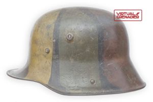 BCH14 M16 camouflaged helmet with full liner