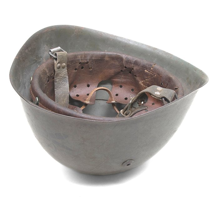 BCH114 Italian M33 helmet for Royal Field Artillery, Fourth Regiment — image 11