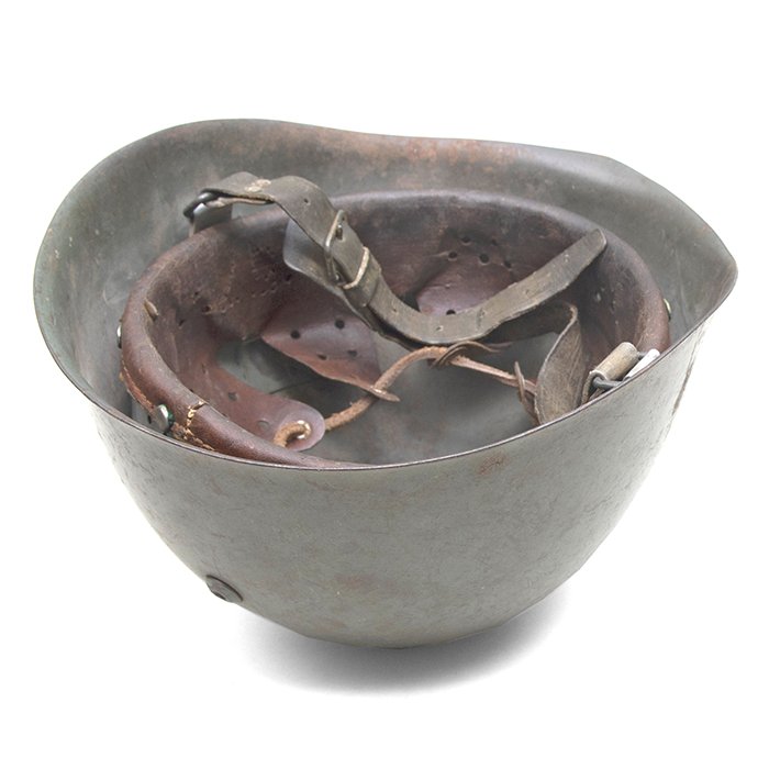 BCH114 Italian M33 helmet for Royal Field Artillery, Fourth Regiment — image 12