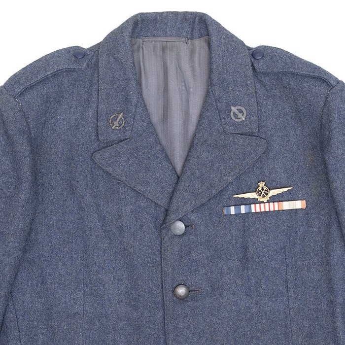 SJA74 Italian service tunic and sidecap for a sergeant of the RSI Air Force with Flight Engineer wings — image 4