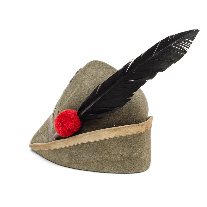 SJH11 Italian Alpini Artillery EM/NCO 'Robin Hood' style cap — image 7