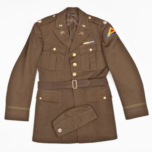 WA4L US WW2 Army 287th Artillery Major tunic and overseas …