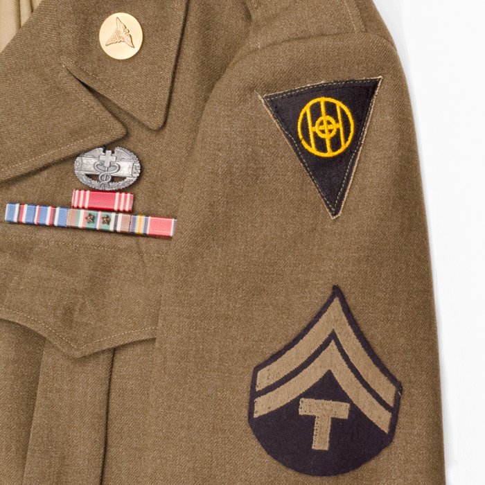 WA4K US WW2 'Ike' jacket for an army medic — image 6