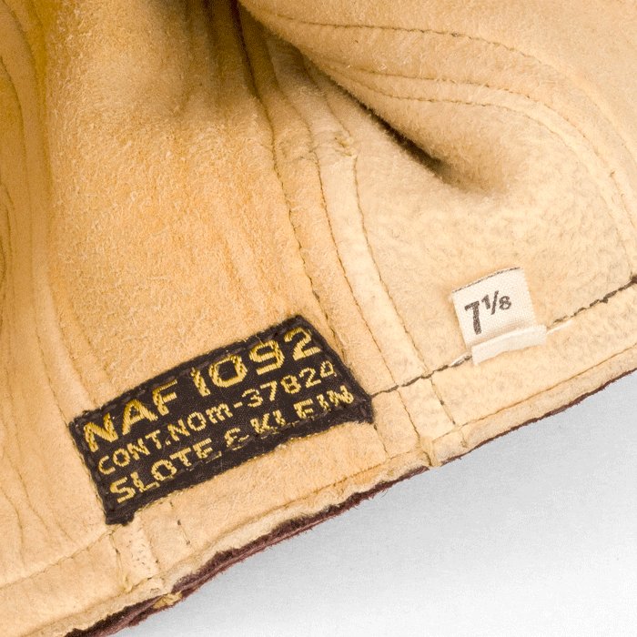 UEQ1 Rare WWII U.S. Marine Corps first pattern paratrooper smock with correct USMC marked leather helmet — image 15