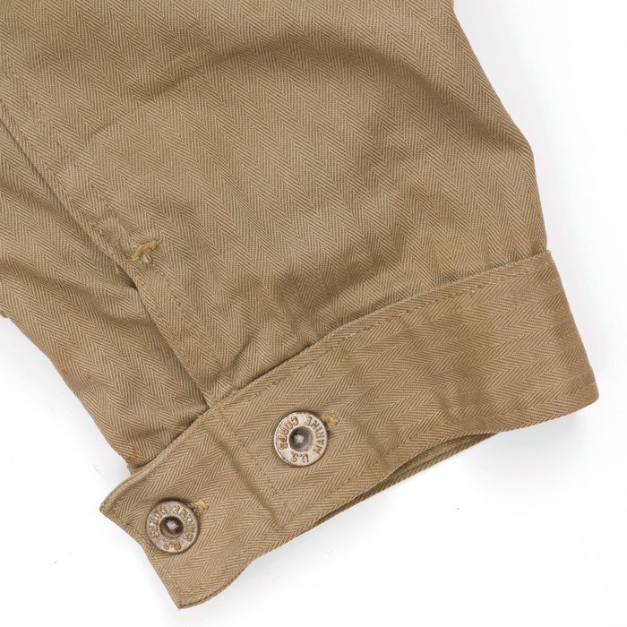 UEQ1 Rare WWII U.S. Marine Corps first pattern paratrooper smock with correct USMC marked leather helmet — image 9