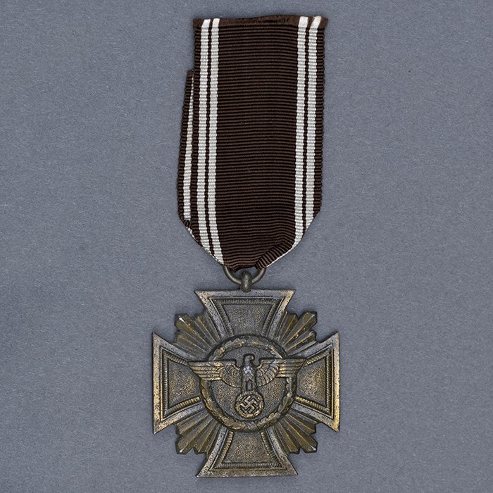 OPA45 NSDAP Ten Year Long Service Award — image 2
