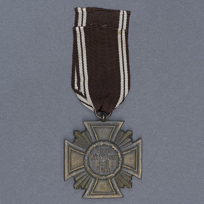 OPA45 NSDAP Ten Year Long Service Award — image 6