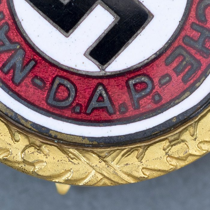 ADM74 Fine Adolf Hitler Presentation Golden Party Badge — image 3