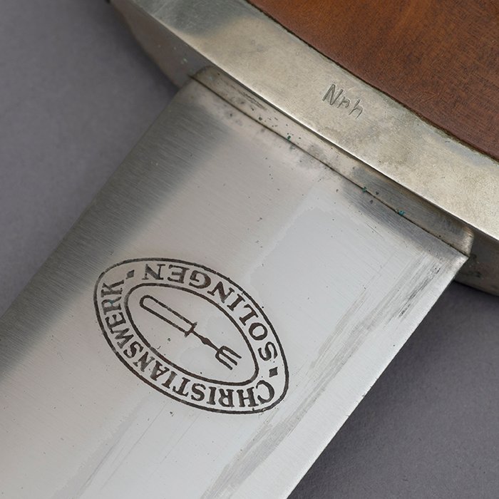 MAE2 Excellent early SA M33 dagger with hangers by Christianswerk — image 14