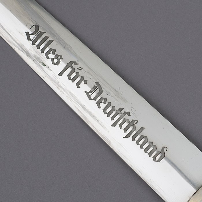 MAE2 Excellent early SA M33 dagger with hangers by Christianswerk — image 9