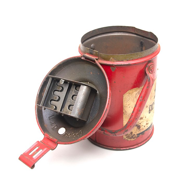 MP5013 Winterhilfswerk donation can for Gau Wien — image 10