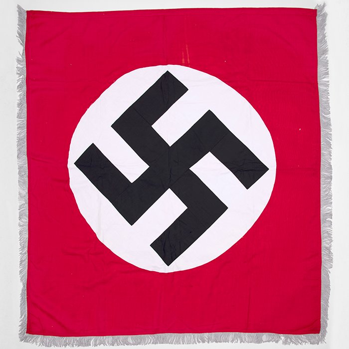 DY109 Double sided NSDAP party flag with metallic fringe borders and paper RZM tag — image 6