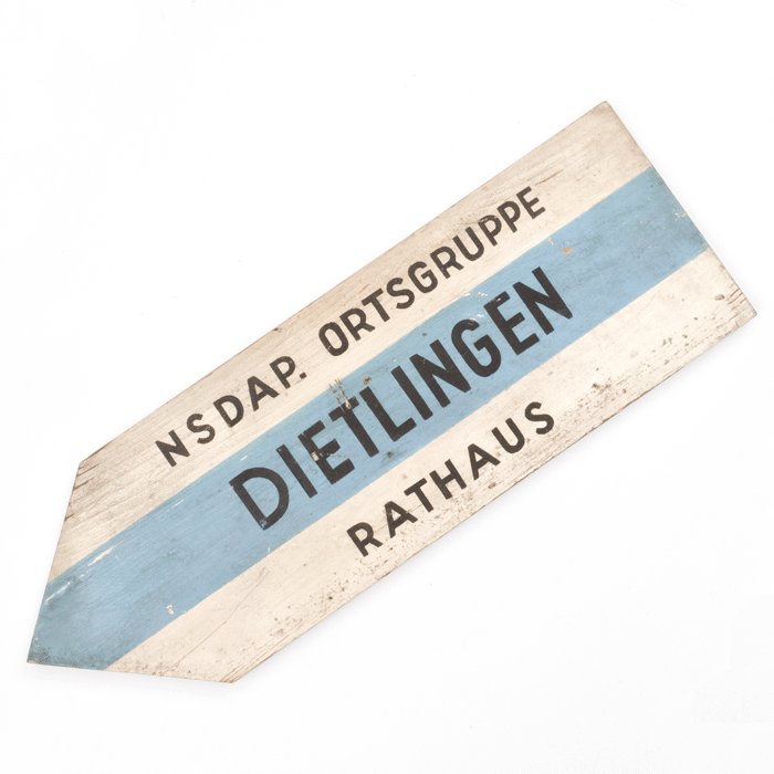PEA7 Wooden direction sign for NSDAP Ortsgruppe Dietlingen — image 4