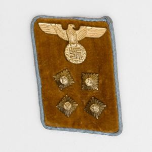 VRA1 Single collar tab for NSDAP Ortsgruppe level community leader