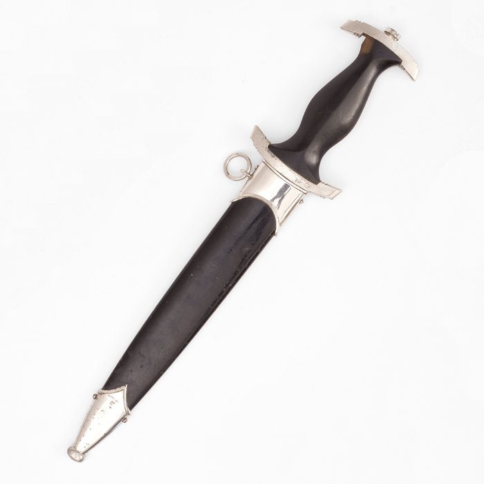 VTA2 Later quality SS M33 service dagger — image 6