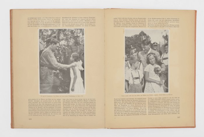TPA9 1936 edition book, Adolf Hitler - Bilder aus dem Leben des Führers — image 5