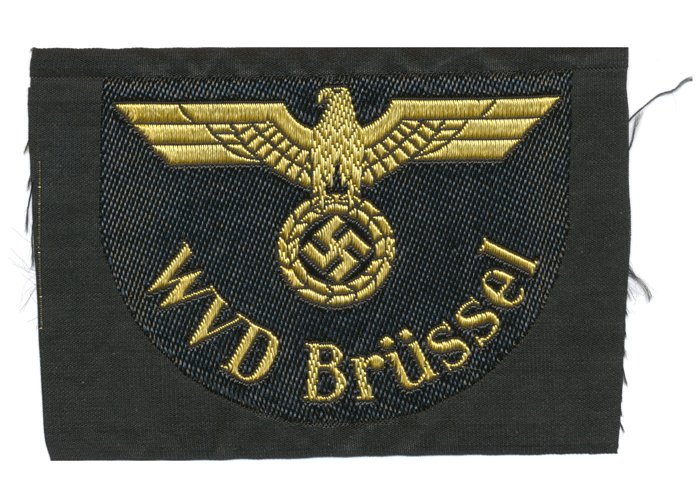 JT002 Two Deutsches Reichsbahn woven eagles HVD Brüssel — image 4