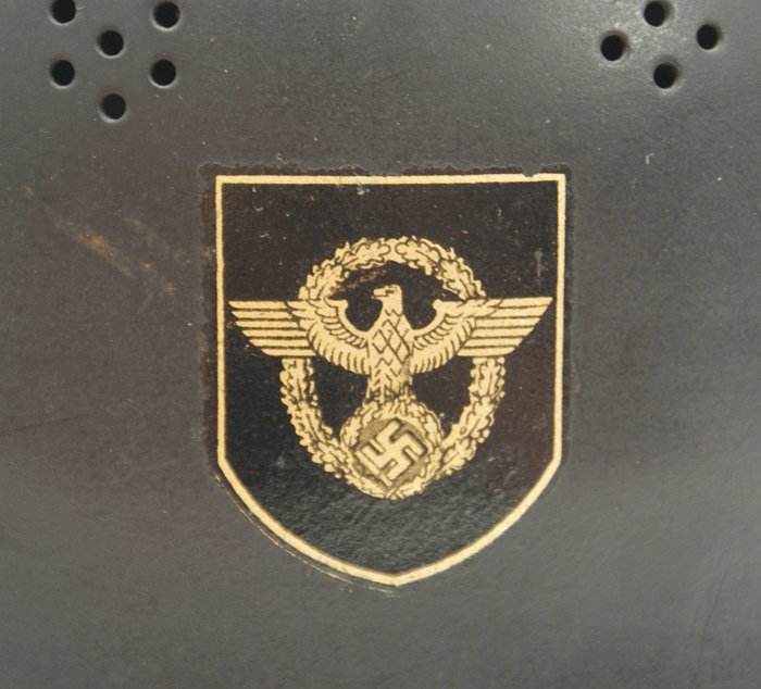 Crisp Feuerschutzpolizei double decal helmet — image 4