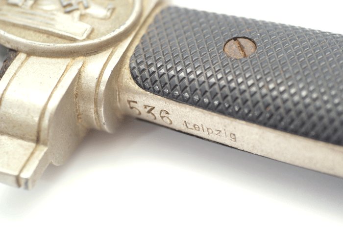 Deutsche Rotes Kreuz subordinate hewer with frog — image 7