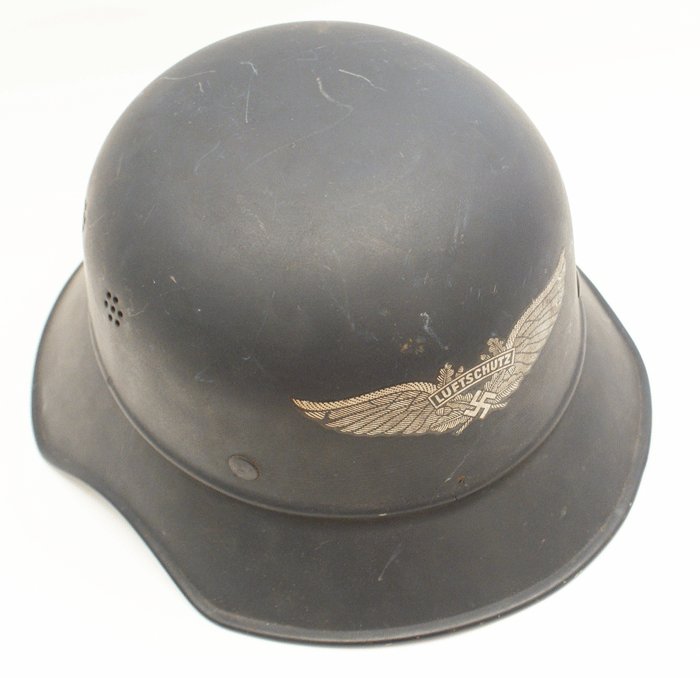 Luftschutz beaded gladiator style helmet — image 4