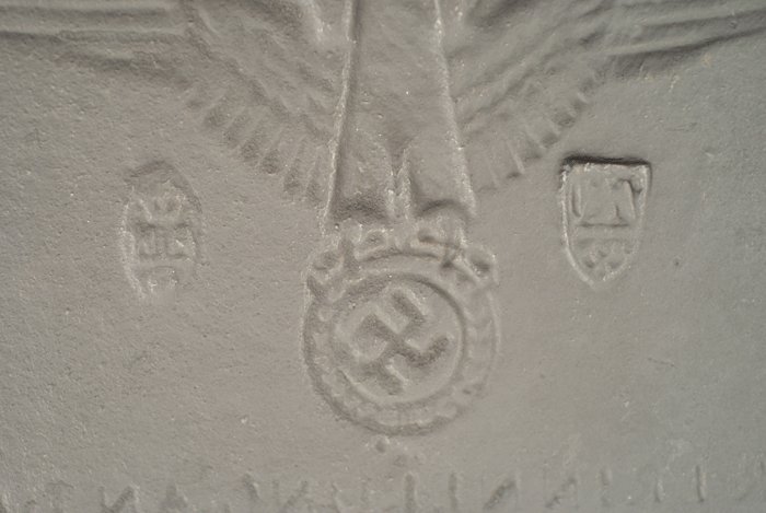 Plaque commemorating the completion of construction of the Reichskanzlei in Berlin — image 6