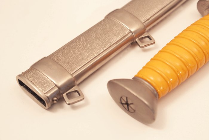 Deutsches Rotes Kreuz leader's dagger with hangers — image 6