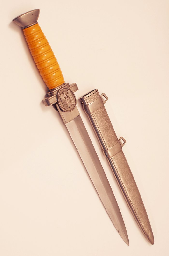 Deutsches Rotes Kreuz leader's dagger with hangers — image 7