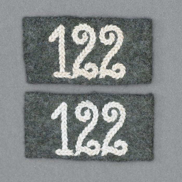 JDE53 Shoulder strap slides for Infanterie Regiment 122 — image 2