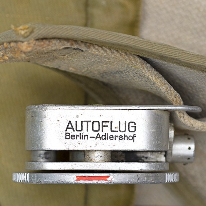 HES51 Luftwaffe Brustfallschirme harness — image 6