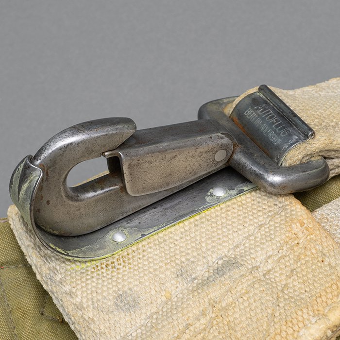 HES51 Luftwaffe Brustfallschirme harness — image 7