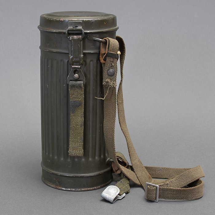 JDE95 Military issue gas mask canister with mask and carrying straps — image 2