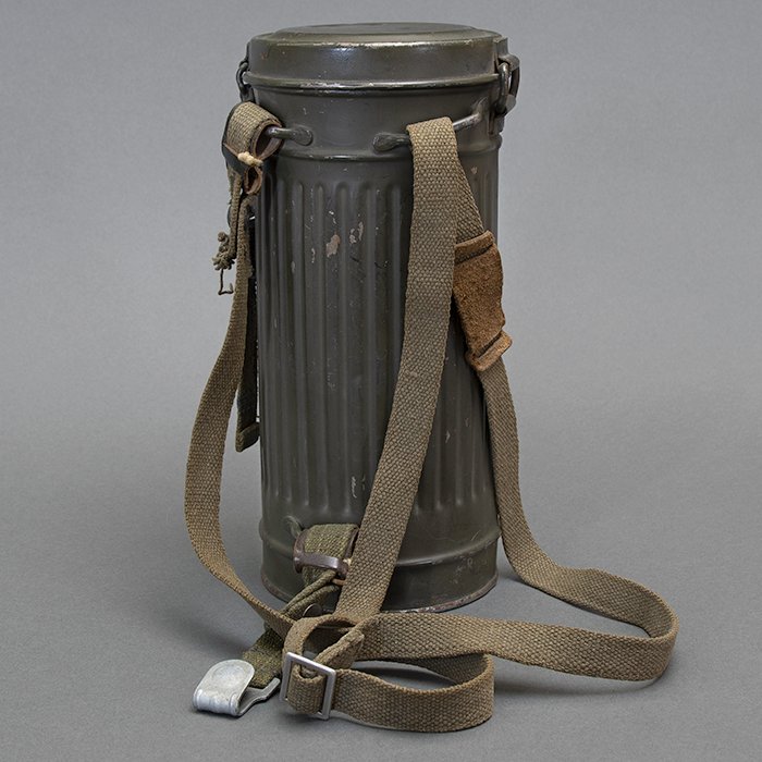 JDE95 Military issue gas mask canister with mask and carrying straps — image 5