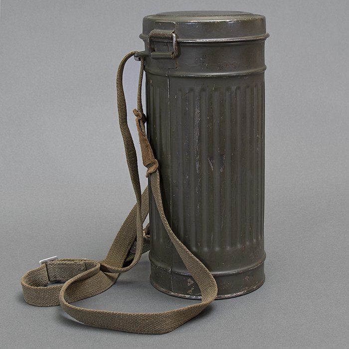 JDE95 Military issue gas mask canister with mask and carrying straps — image 6