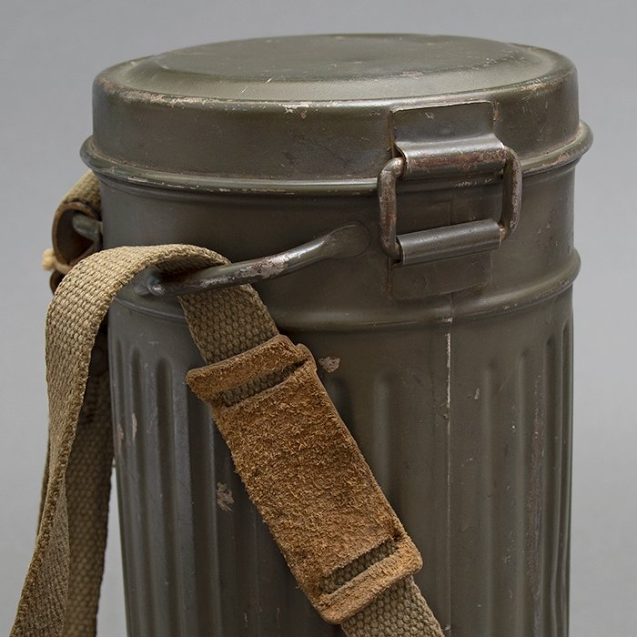 JDE95 Military issue gas mask canister with mask and carrying straps — image 7
